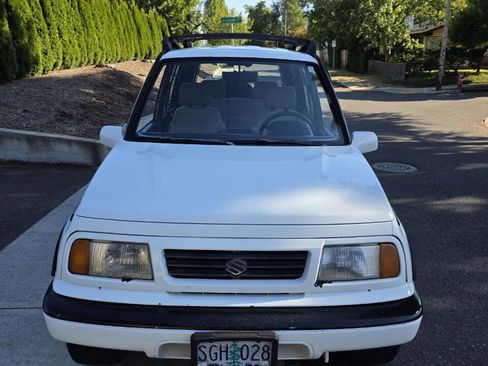 Used 1992 Suzuki Sidekick JLX image 2