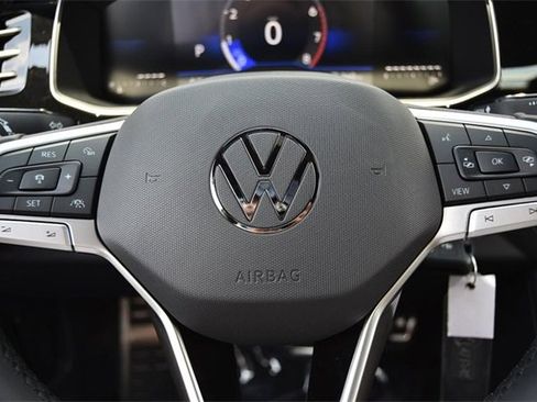 New 2025 Volkswagen Jetta Sport image 18