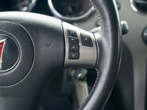 Used 2007 Pontiac Solstice GXP w/ Premium Package RWD image 16