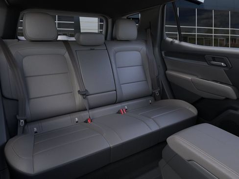 New 2027 GMC Terrain Elevation w/ Elevation Premium Package AWD/4WD image 17