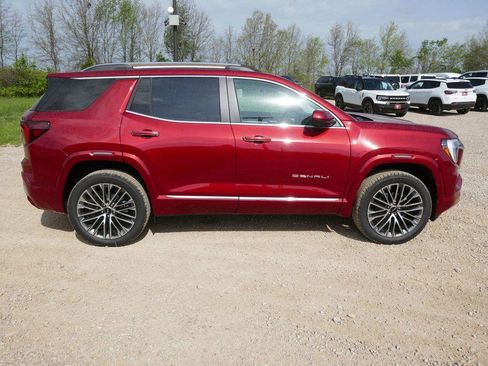 New 2026 GMC Terrain Denali AWD/4WD image 3