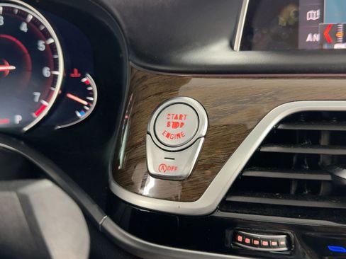 Used 2019 BMW 740i w/ Executive Package image 26