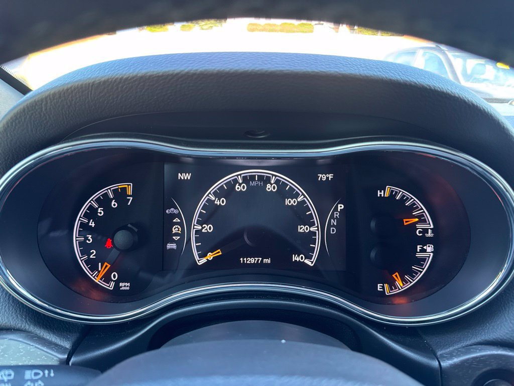 Used 2018 Jeep Grand Cherokee Altitude AWD/4WD image 15