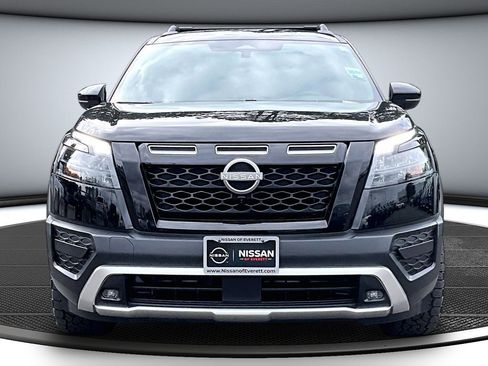 Used 2024 Nissan Pathfinder Rock Creek AWD/4WD image 2
