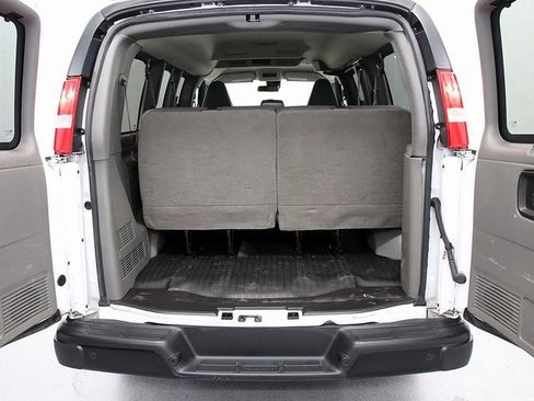 Used 2020 Chevrolet Express 2500 LS w/ Driver Convenience Package image 6