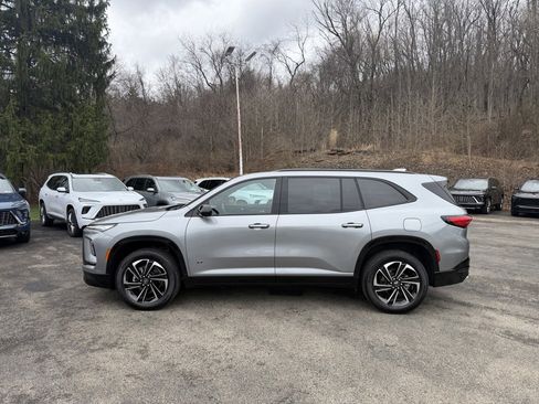 Used 2025 Buick Enclave Sport Touring w/ LPO, All-Weather Package image 6