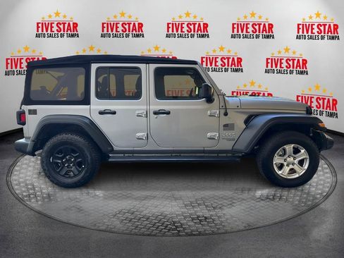 Used 2018 Jeep Wrangler Unlimited Sport image 8