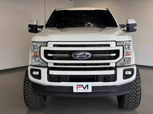 Used 2022 Ford F250 Lariat w/ Lariat Ultimate Package AWD/4WD image 2