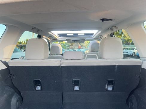 Used 2017 Subaru Forester 2.5i Premium image 15