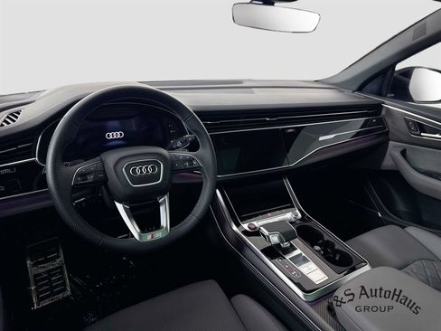 Used 2024 Audi SQ8 Prestige w/ Prestige Package AWD/4WD image 30