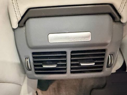 Used 2018 Land Rover Range Rover Evoque HSE image 35