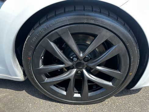 Used 2021 Tesla Model S Plaid AWD/4WD image 14