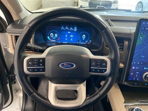 Used 2023 Ford Expedition Max Limited AWD/4WD image 22