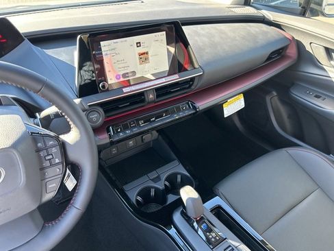 New 2026 Toyota Prius Plug-In Hybrid image 28