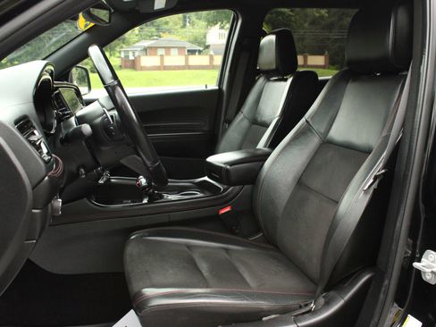 Used 2021 Dodge Durango R/T w/ Blacktop Package AWD/4WD image 17