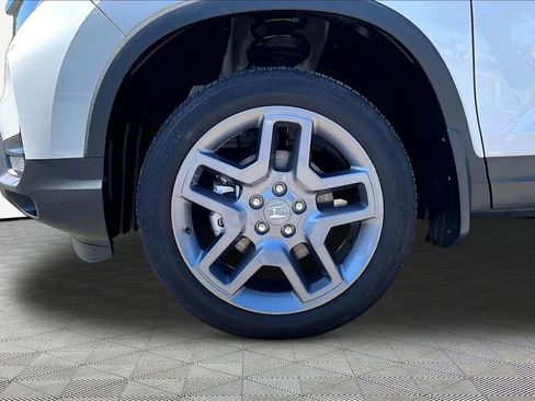 Used 2023 Honda Passport EX-L image 24