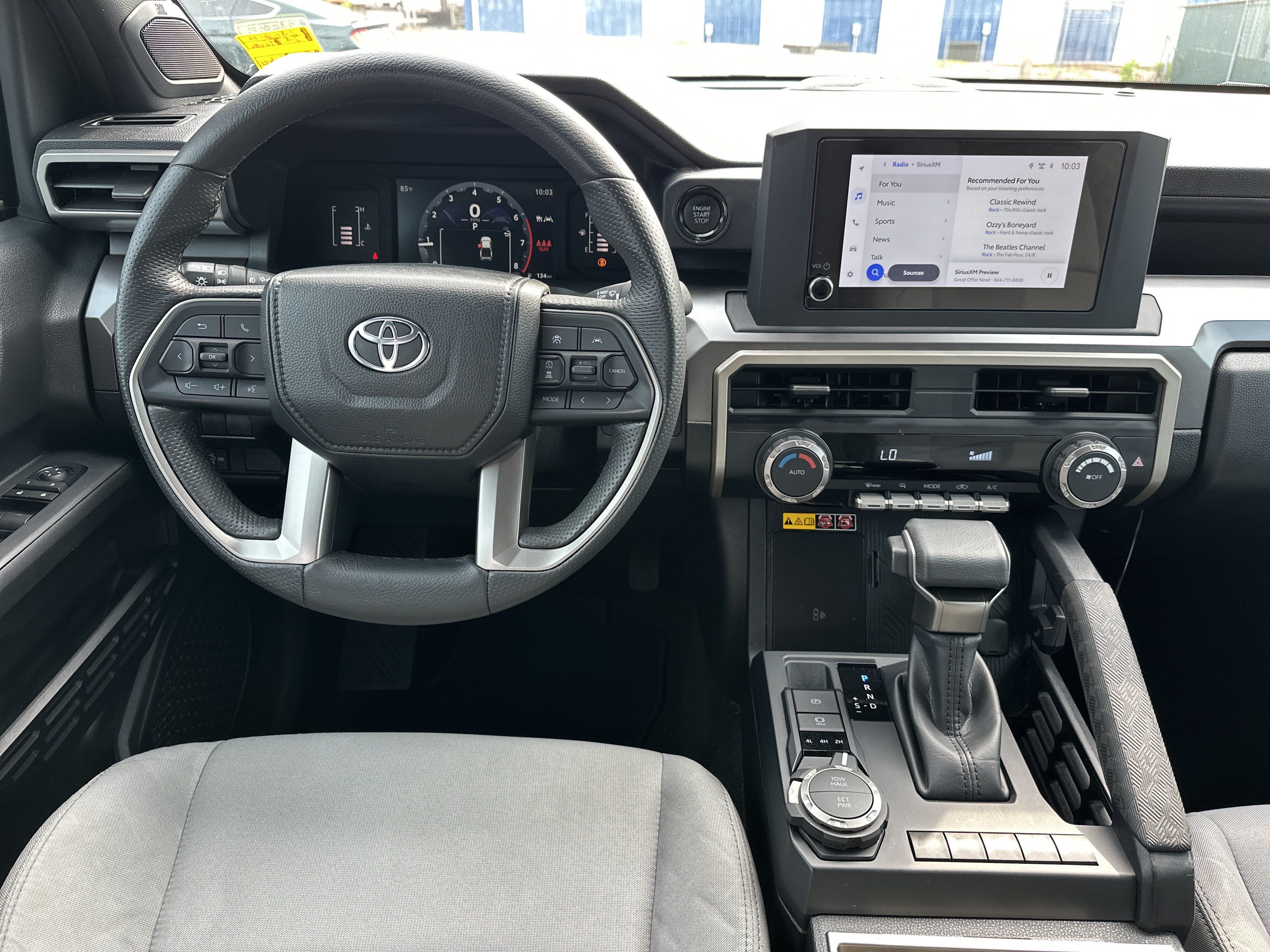 Used 2024 Toyota Tacoma SR5 w/ SR5 Upgrade Package AWD/4WD image 15