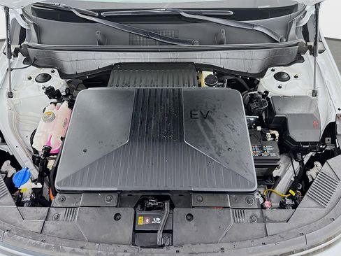 Certified 2024 Hyundai Kona SEL image 30