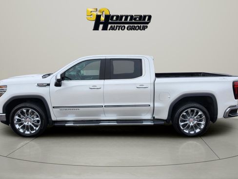 Used 2024 GMC Sierra 1500 SLT w/ SLT Premium Plus Package image 2
