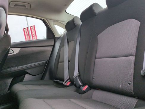 Used 2024 Kia Forte LXS FWD image 29