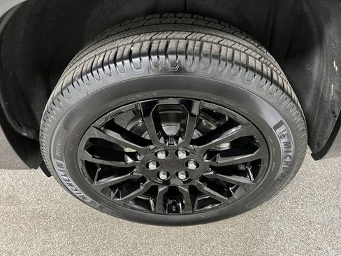 Used 2020 GMC Acadia Denali w/ Trailering Package image 19