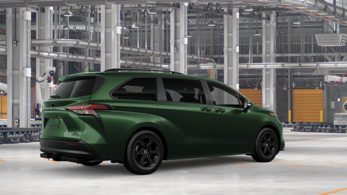 New 2026 Toyota Sienna XLE Woodland Edition AWD/4WD image 12