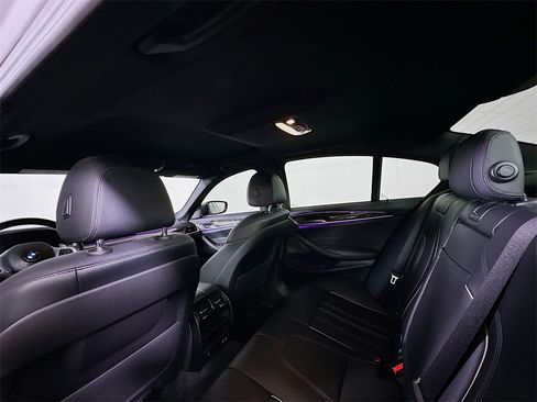 Used 2023 BMW 540i xDrive w/ M Sport Package image 12