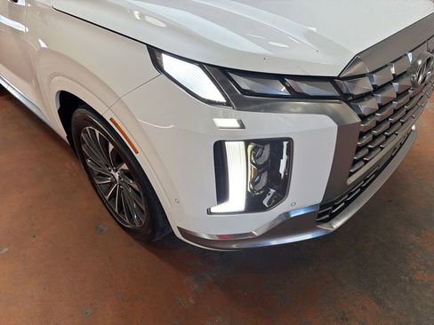 Used 2023 Hyundai Palisade Calligraphy AWD/4WD image 9