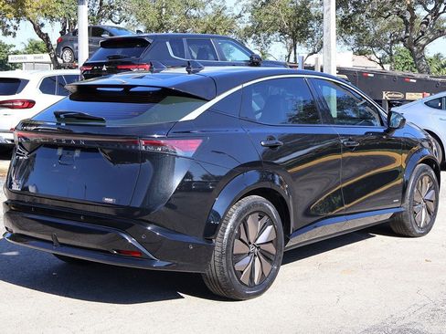 Used 2023 Nissan Ariya FWD image 13