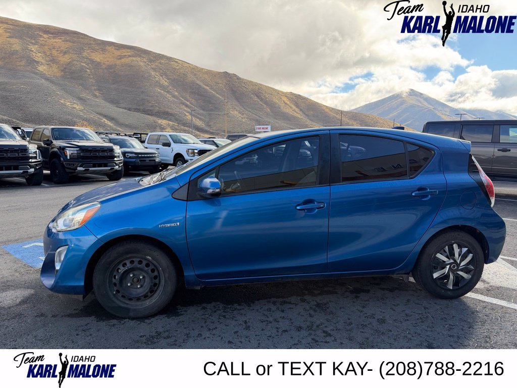 Used 2015 Toyota Prius C One FWD image 4