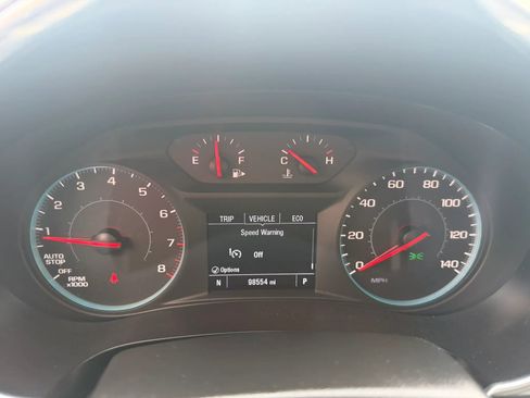 Used 2019 Chevrolet Malibu LT image 10