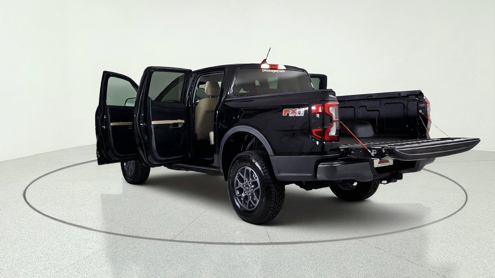 Used 2025 Ford Ranger XLT w/ FX4 Off-Road Package AWD/4WD image 12