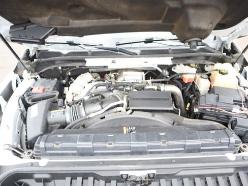 Used 2020 GMC Sierra 3500 Denali w/ Denali Ultimate Package image 18