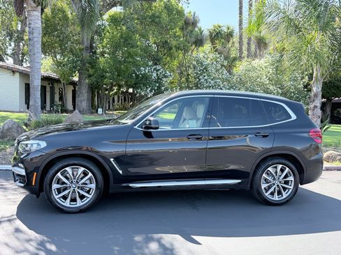 Used 2019 BMW X3 xDrive30i w/ Driving Assistance Package AWD/4WD image 2