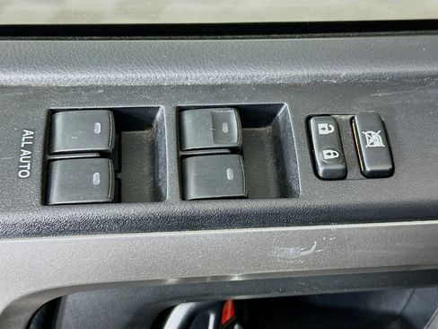 Used 2018 Toyota 4Runner SR5 Premium image 15