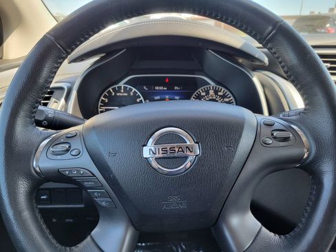 Used 2019 Nissan Murano SV AWD/4WD image 11