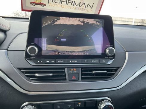 Certified 2024 Nissan Altima 2.5 SR image 16