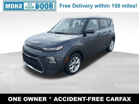 Used 2022 Kia Soul LX w/ Technology Package image 1