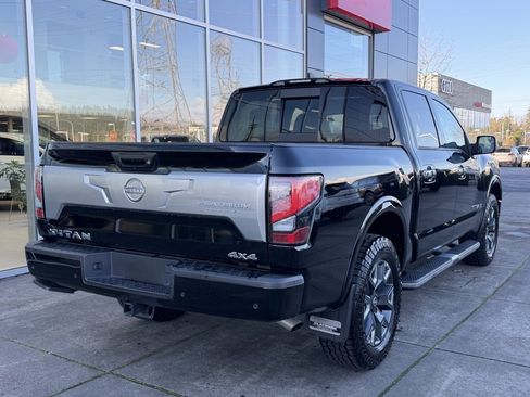 Used 2024 Nissan Titan Platinum Reserve w/ Moonroof Package image 8