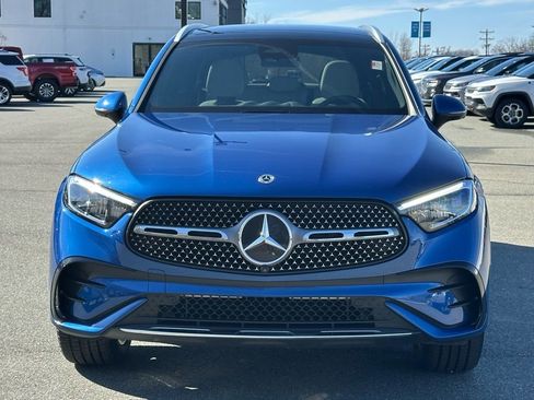 Used 2023 Mercedes-Benz GLC 300 image 11