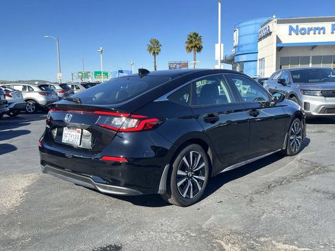 Used 2023 Honda Civic EX-L image 25