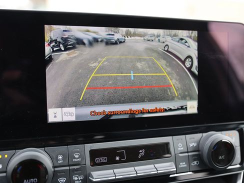 Used 2025 Toyota Grand Highlander AWD image 37