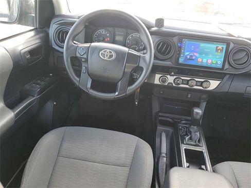 Used 2017 Toyota Tacoma SR w/ Tow Package image 12