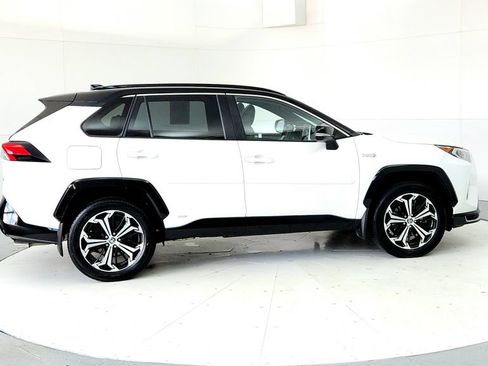 Used 2021 Toyota RAV4 XSE w/ Premium Package AWD/4WD image 6