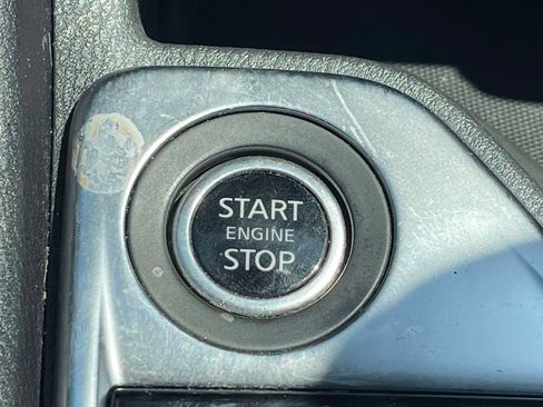 Used 2022 Nissan Sentra SV w/ All-Weather Package FWD image 31