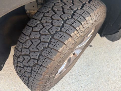 Used 2024 Ford Bronco Sport Badlands w/ Premium Package image 2