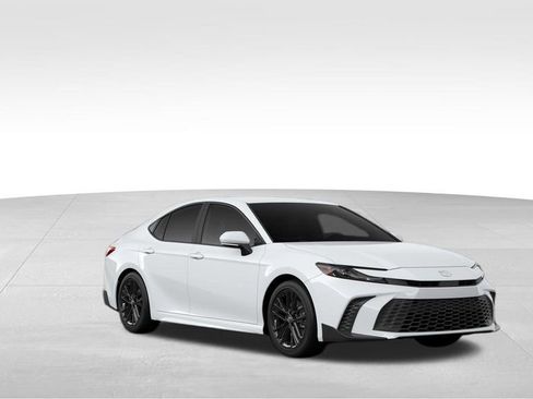 New 2026 Toyota Camry SE image 15
