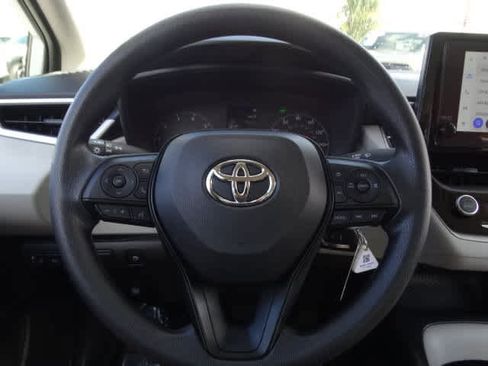 Used 2025 Toyota Corolla XLE FWD image 24