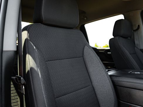 Used 2021 Chevrolet Silverado 1500 LT Trail Boss w/ Bed Protection Package image 32