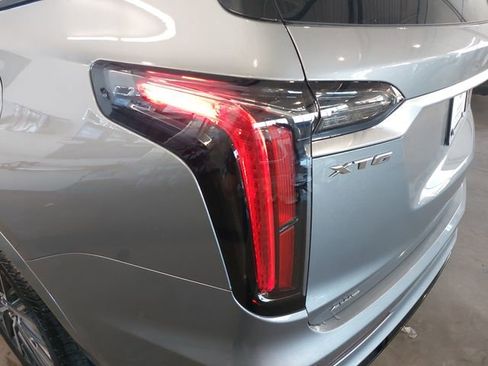 Used 2025 Cadillac XT6 Sport w/ LPO, Floor Liner Package image 36